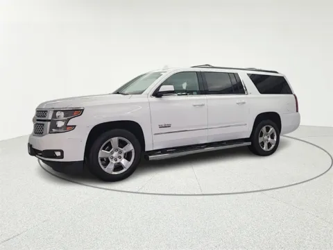 Another view of 2020 Chevrolet Suburban LT for sale in Gurnee, IL at CarWise Gurnee