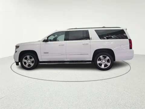 More photos of 2020 Chevrolet Suburban LT at CarWise Gurnee, IL