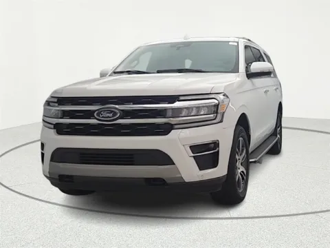 Photos of 2023 Ford Expedition Limited for sale in Gurnee, IL at CarWise Gurnee