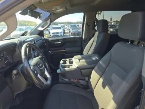 Another view of 2021 GMC Sierra 1500 Elevation for sale in Gurnee, IL at CarWise Gurnee