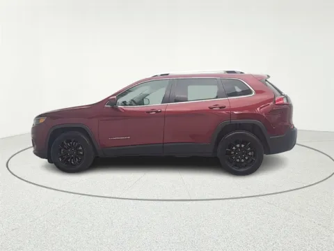 More photos of 2019 Jeep Cherokee Latitude Plus at CarWise Gurnee, IL