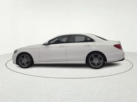 More photos of 2018 Mercedes-Benz E-Class E 300 at CarWise Gurnee, IL