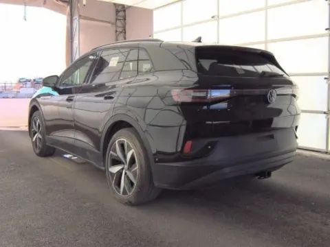 Photos of 2023 Volkswagen ID.4 Pro S for sale in Gurnee, IL at CarWise Gurnee