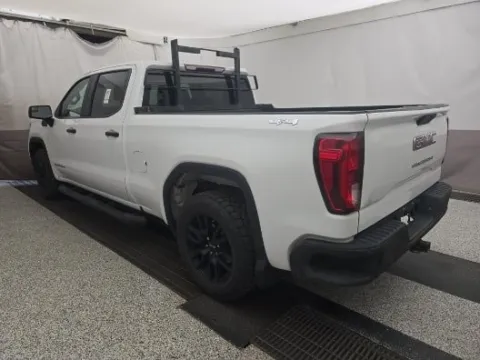 Photos of 2020 GMC Sierra 1500 for sale in Gurnee, IL at CarWise Gurnee