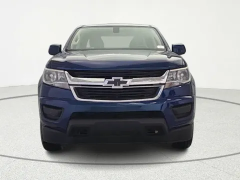 Photos of 2019 Chevrolet Colorado Work Truck for sale in Gurnee, IL at CarWise Gurnee