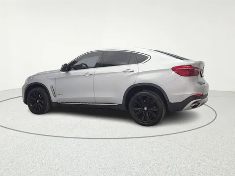 More photos of 2018 BMW X6 xDrive35i at CarWise Gurnee, IL