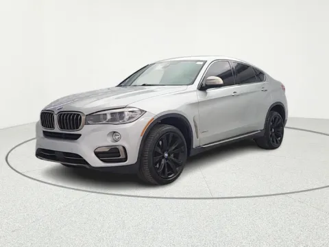 Another view of 2018 BMW X6 xDrive35i for sale in Gurnee, IL at CarWise Gurnee