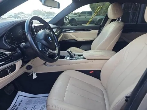 Another view of 2018 BMW X6 xDrive35i for sale in Gurnee, IL at CarWise Gurnee