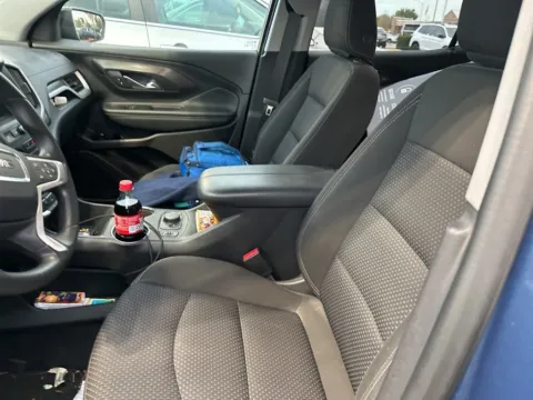 Another view of 2024 GMC Terrain SLE for sale in Gurnee, IL at CarWise Gurnee