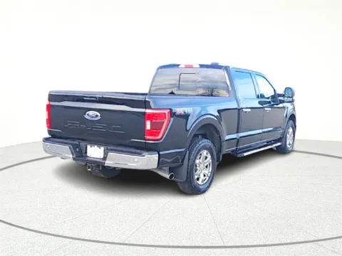 More photos of 2022 Ford F-150 XLT at CarWise Gurnee, IL