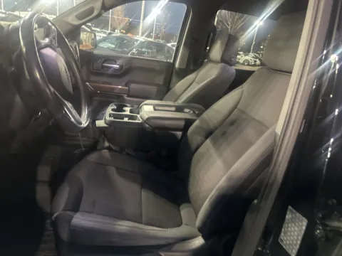 Another view of 2019 Chevrolet Silverado 1500 RST for sale in Gurnee, IL at CarWise Gurnee