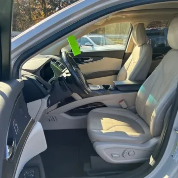 Another view of 2020 Lincoln Nautilus Reserve for sale in Gurnee, IL at CarWise Gurnee