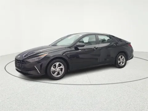 Another view of 2021 Hyundai Elantra SE for sale in Gurnee, IL at CarWise Gurnee