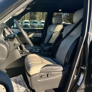Another view of 2020 INFINITI QX80 Limited for sale in Gurnee, IL at CarWise Gurnee
