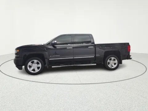 More photos of 2018 Chevrolet Silverado 1500 LTZ at CarWise Gurnee, IL