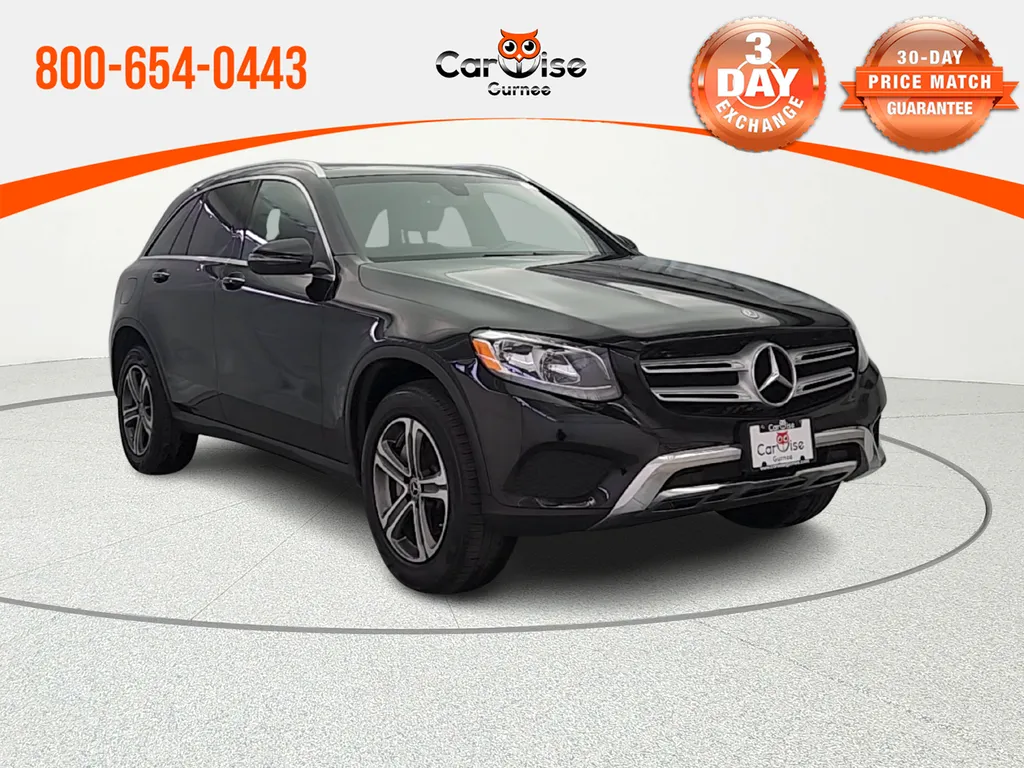 Black 2018 Mercedes-Benz GLC 300 for sale in Gurnee, IL