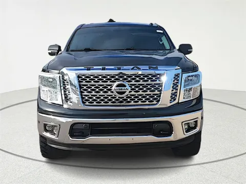 Photos of 2019 Nissan Titan SV for sale in Gurnee, IL at CarWise Gurnee