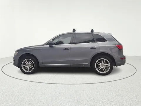 More photos of 2014 Audi Q5 2.0T Premium Plus at CarWise Gurnee, IL