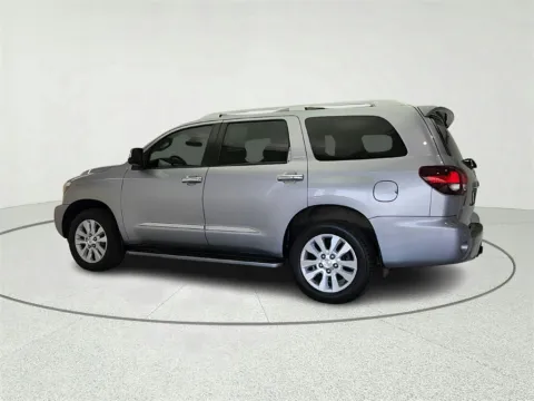 More photos of 2018 Toyota Sequoia Platinum at CarWise Gurnee, IL