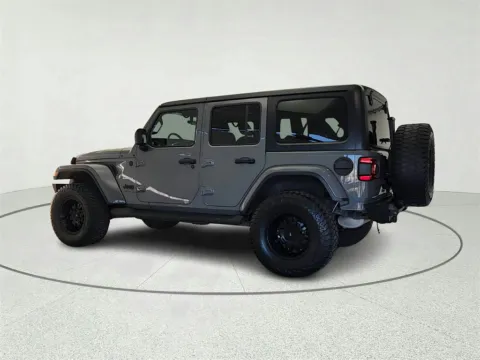 More photos of 2018 Jeep Wrangler Unlimited Sahara at CarWise Gurnee, IL