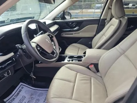 Another view of 2022 Lincoln Corsair Reserve for sale in Gurnee, IL at CarWise Gurnee