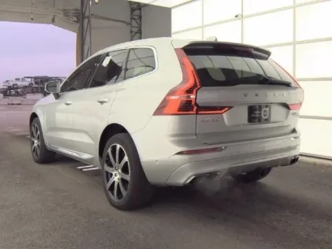 Photos of 2019 Volvo XC60 T6 Inscription for sale in Gurnee, IL at CarWise Gurnee
