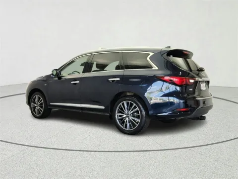 More photos of 2019 INFINITI QX60 LUXE at CarWise Gurnee, IL