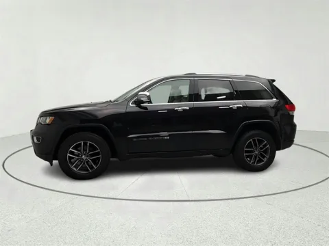 More photos of 2018 Jeep Grand Cherokee Limited at CarWise Gurnee, IL