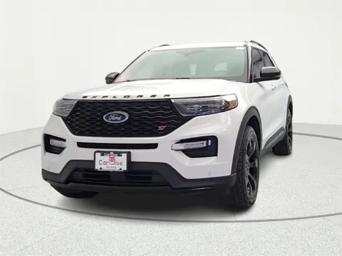 Photos of 2020 Ford Explorer ST for sale in Gurnee, IL at CarWise Gurnee