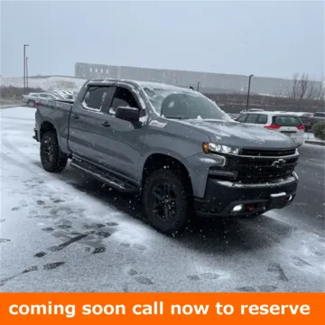 Gray 2020 Chevrolet Silverado 1500 LT Trail Boss for sale in Gurnee, IL