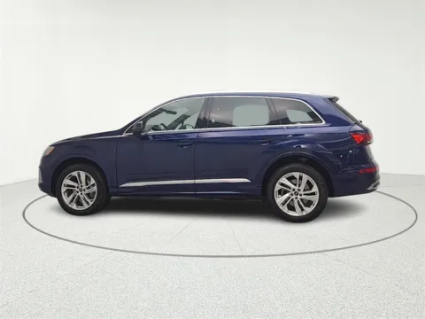 More photos of 2021 Audi Q7 45 Premium at CarWise Gurnee, IL
