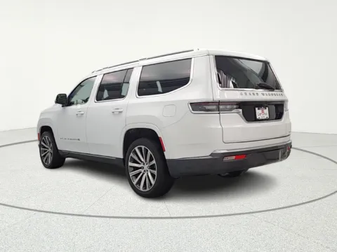 More photos of 2022 Jeep Grand Wagoneer Series II at CarWise Gurnee, IL