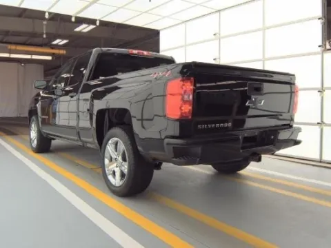 Photos of 2018 Chevrolet Silverado 1500 Custom for sale in Gurnee, IL at CarWise Gurnee