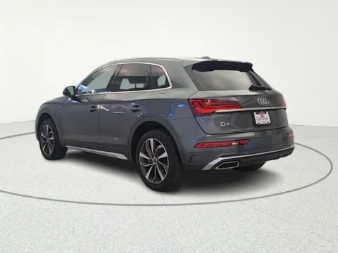 More photos of 2022 Audi Q5 45 S line Premium at CarWise Gurnee, IL