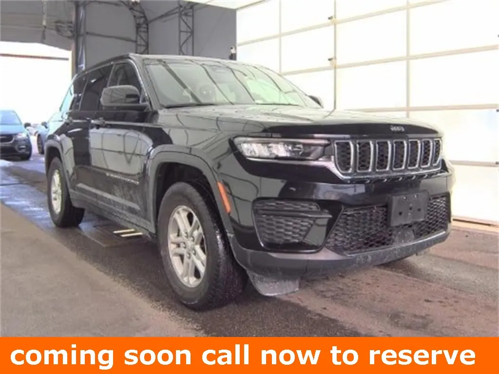 2023 Jeep Grand Cherokee Laredo