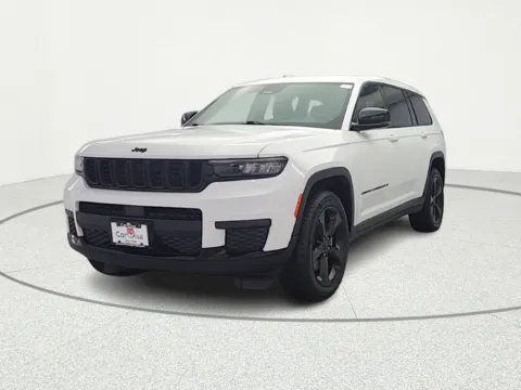 Photos of 2021 Jeep Grand Cherokee L Altitude for sale in Gurnee, IL at CarWise Gurnee