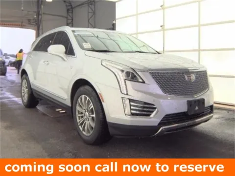 Silver 2018 Cadillac XT5 Luxury for sale in Gurnee, IL