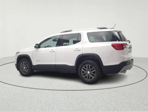 More photos of 2018 GMC Acadia SLT-1 at CarWise Gurnee, IL