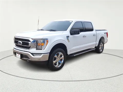 Another view of 2021 Ford F-150 XLT for sale in Gurnee, IL at CarWise Gurnee