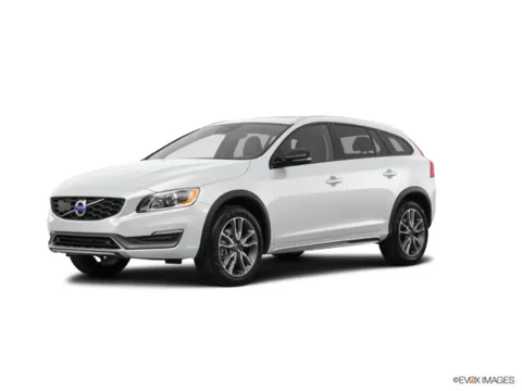 White 2016 Volvo V60 Cross Country T5 for sale in Gurnee, IL