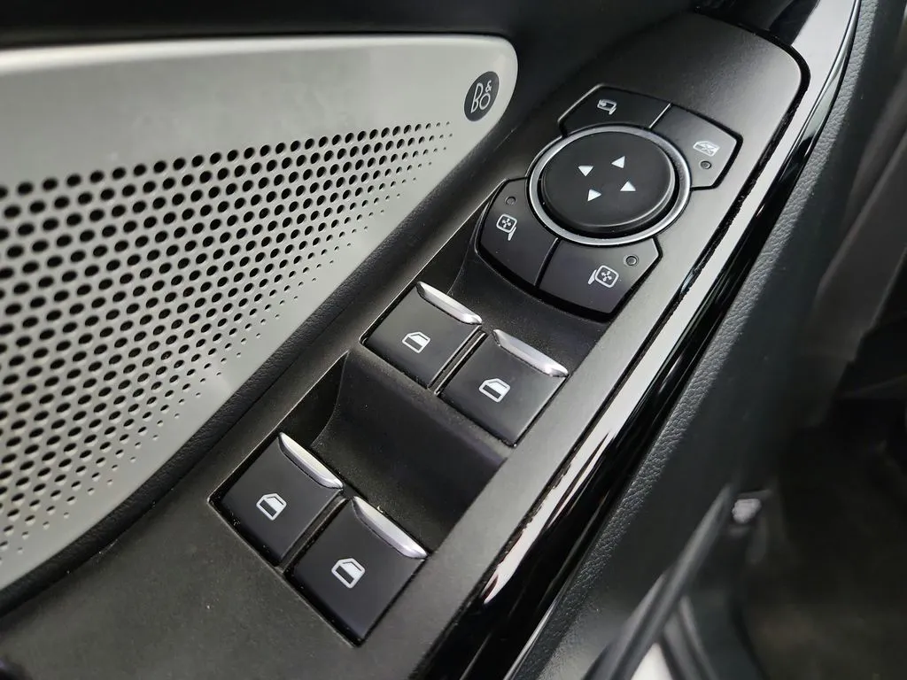 2022 Ford Explorer Platinum - Photo 21