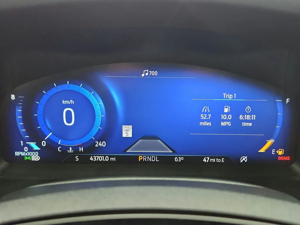 2022 Ford Explorer Platinum - Photo 14