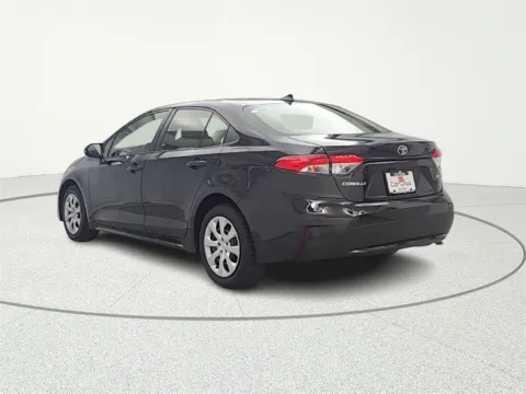 More photos of 2021 Toyota Corolla LE at CarWise Gurnee, IL