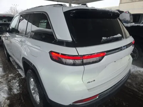 Photos of 2023 Jeep Grand Cherokee Laredo for sale in Gurnee, IL at CarWise Gurnee