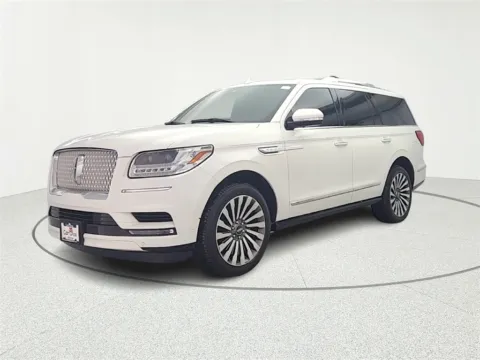 Another view of 2021 Lincoln Navigator Reserve for sale in Gurnee, IL at CarWise Gurnee