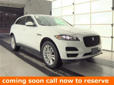 White 2020 Jaguar F-PACE 30t Prestige for sale in Gurnee, IL