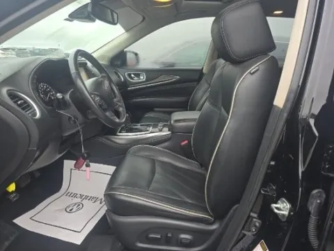 Another view of 2019 INFINITI QX60 LUXE for sale in Gurnee, IL at CarWise Gurnee