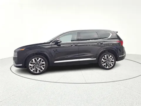 More photos of 2022 Hyundai Santa Fe Calligraphy at CarWise Gurnee, IL