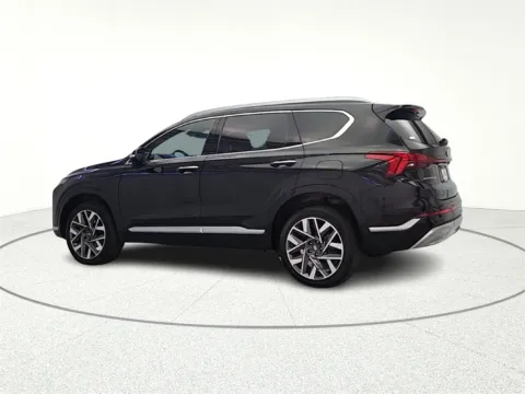 More photos of 2022 Hyundai Santa Fe Calligraphy at CarWise Gurnee, IL
