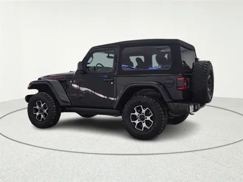 More photos of 2021 Jeep Wrangler Rubicon at CarWise Gurnee, IL